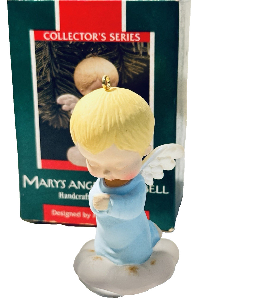1989 HALLMARK CHRISTMAS ORNAMENT BLUEBELL #2 MARY'S ANGELS SERIES *Q